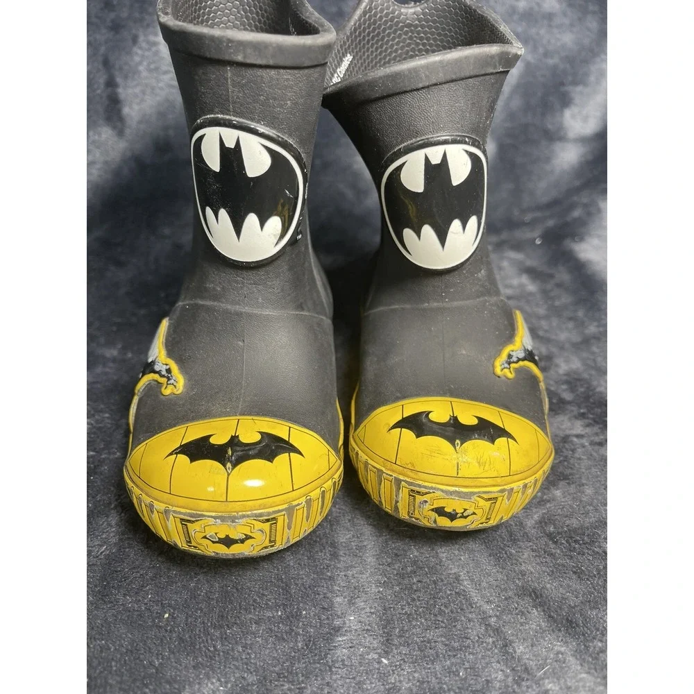 Crocs Bump It Up‎ Batman Rain Boots Kids Size C7 Pullon High Top